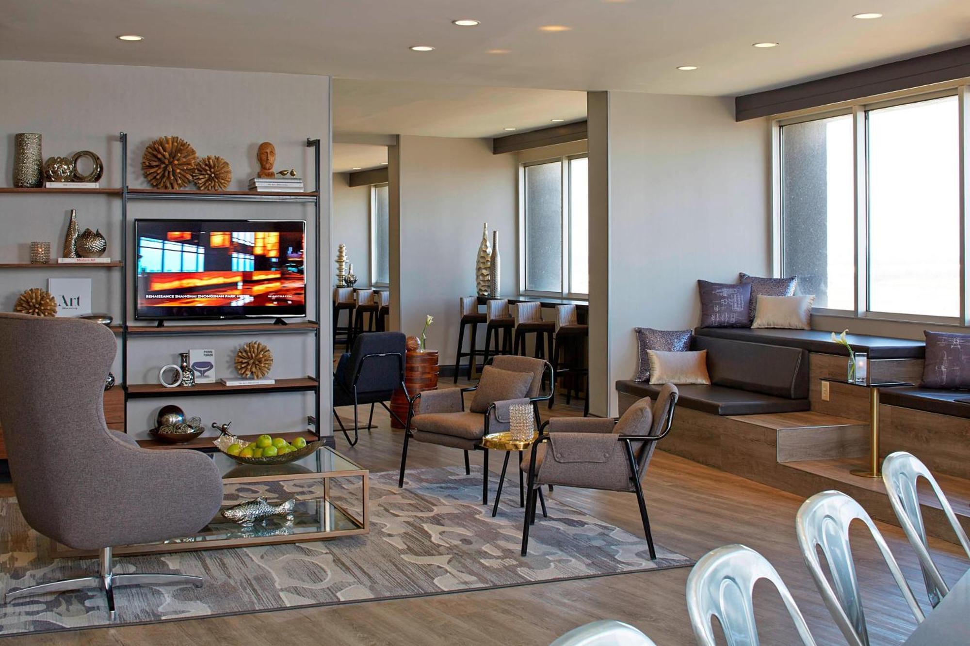 Renaissance St. Louis Airport Hotel Berkeley Екстер'єр фото