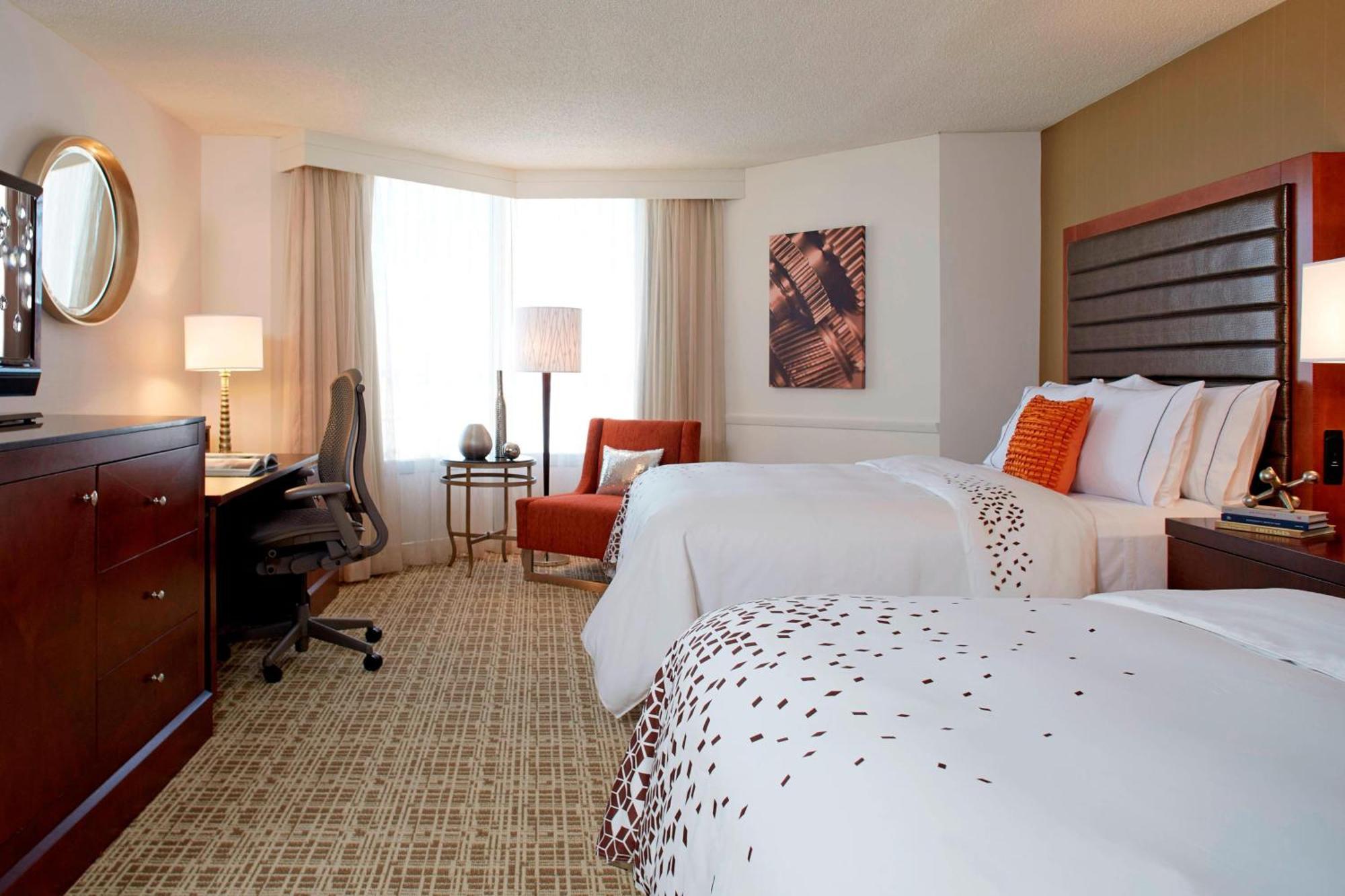 Renaissance St. Louis Airport Hotel Berkeley Екстер'єр фото