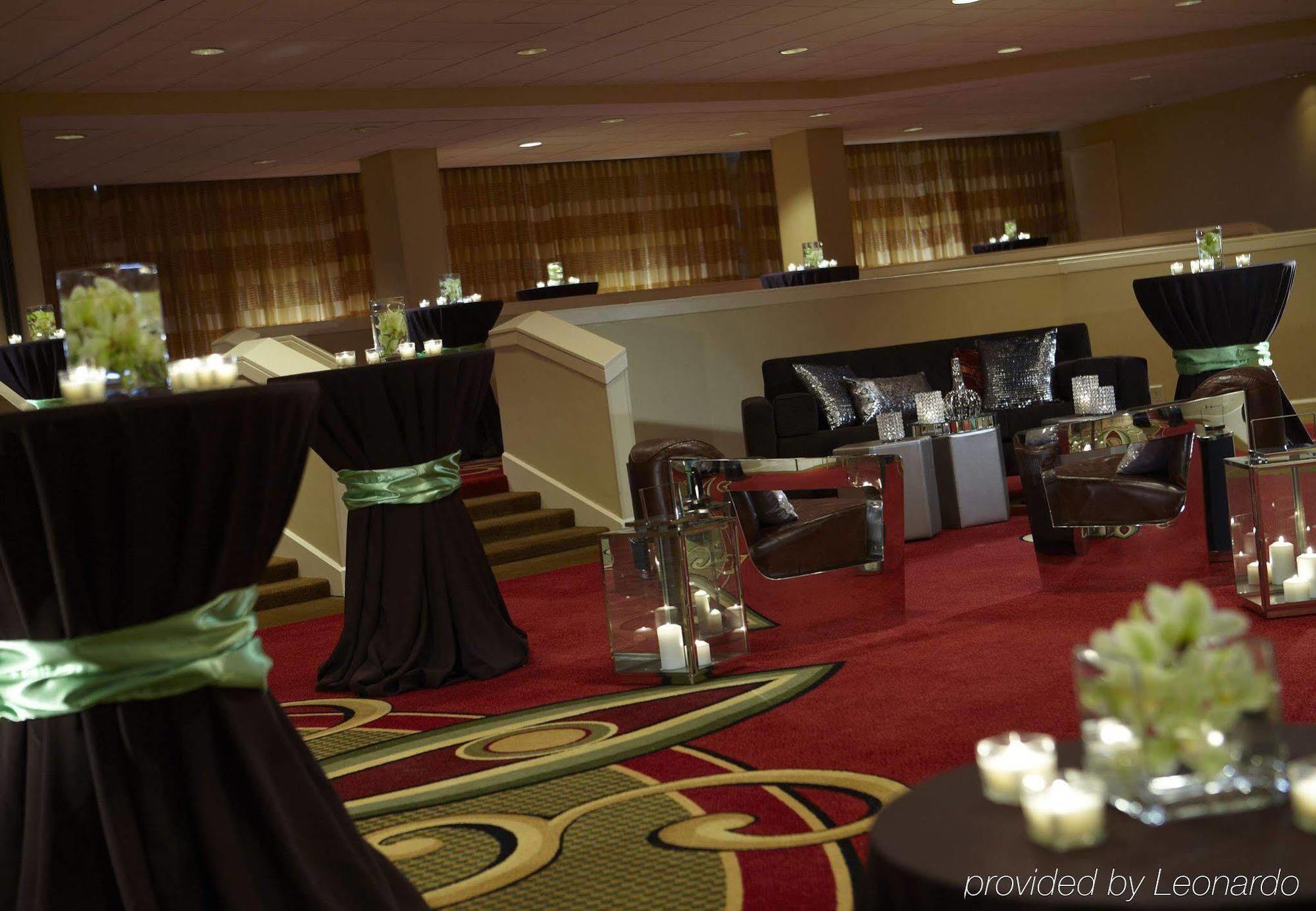 Renaissance St. Louis Airport Hotel Berkeley Екстер'єр фото