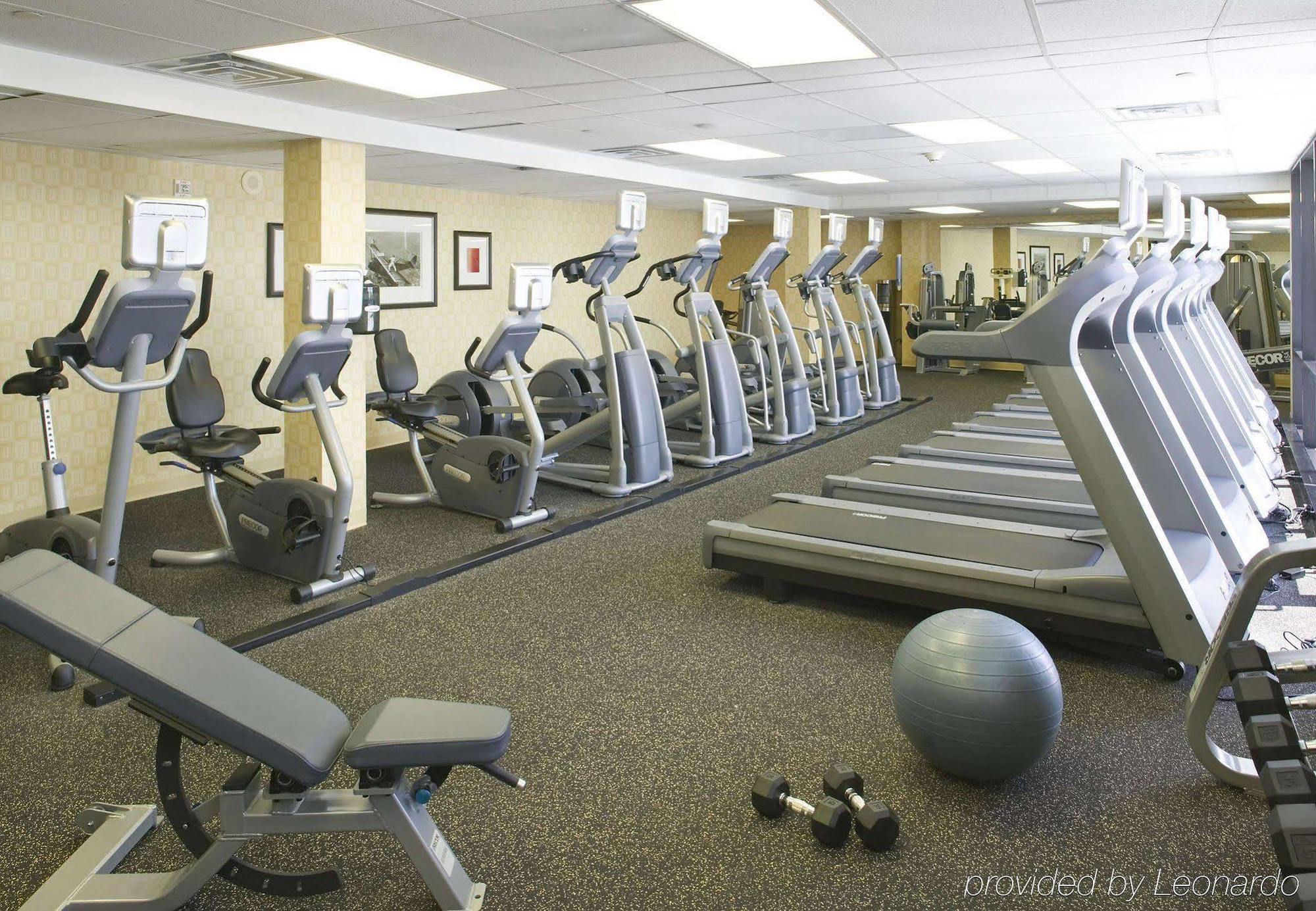 Renaissance St. Louis Airport Hotel Berkeley Екстер'єр фото